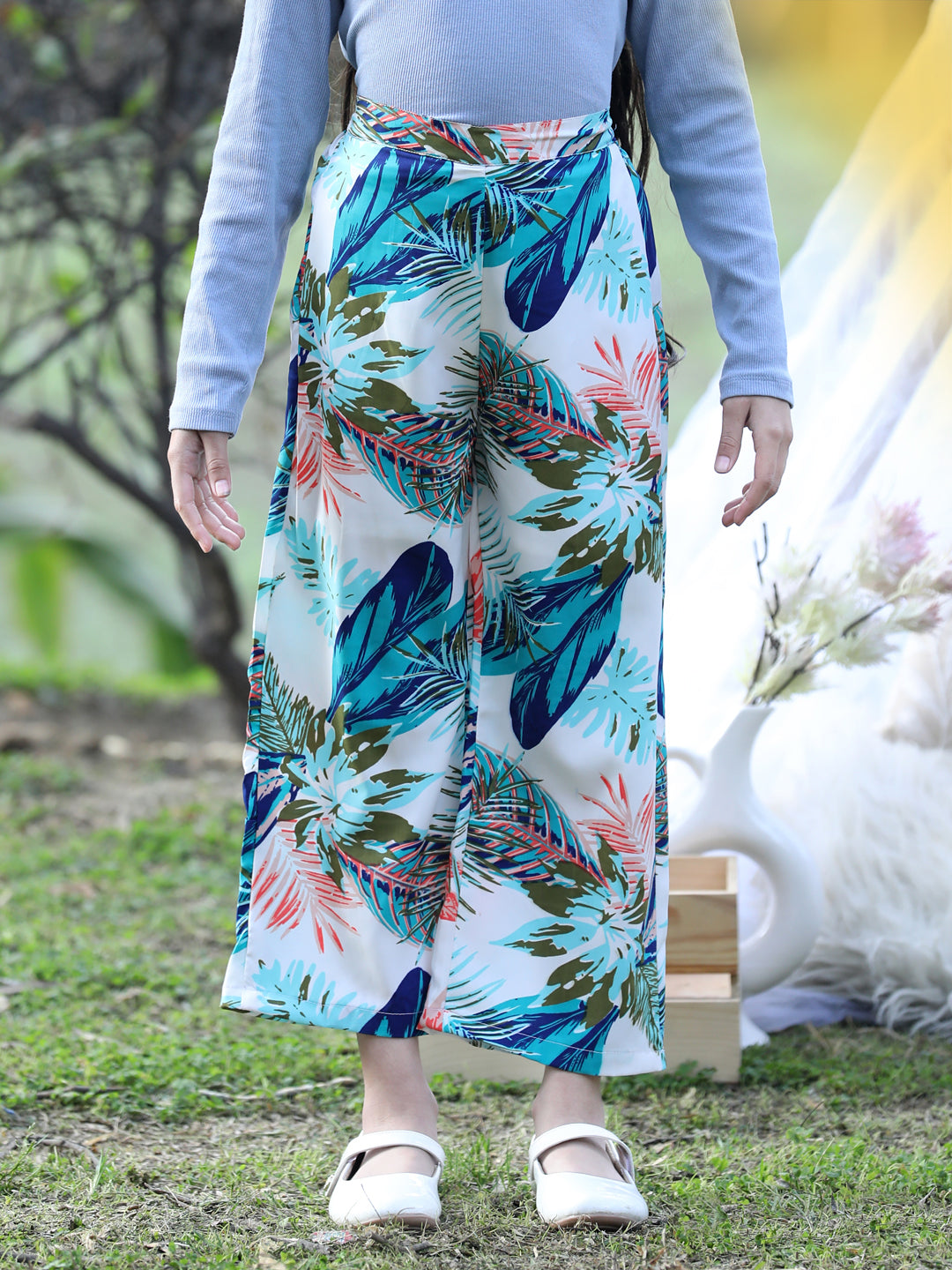 Cutiekins Printed Polyester Palazzos- White & Blue