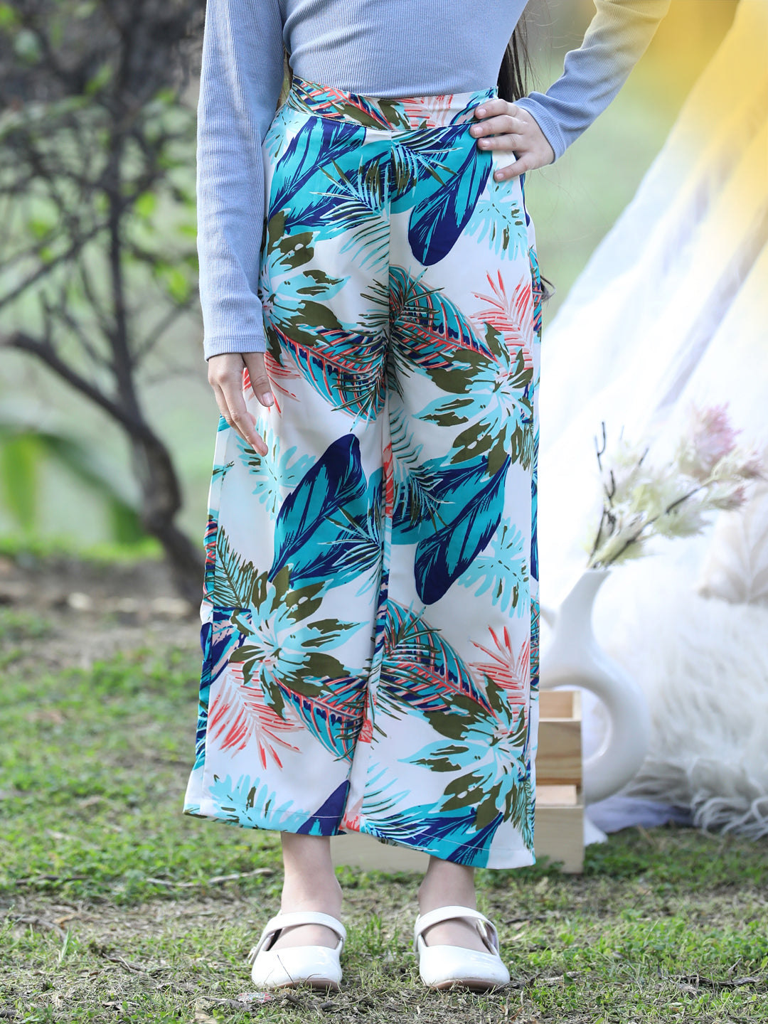 Cutiekins Printed Polyester Palazzos- White & Blue