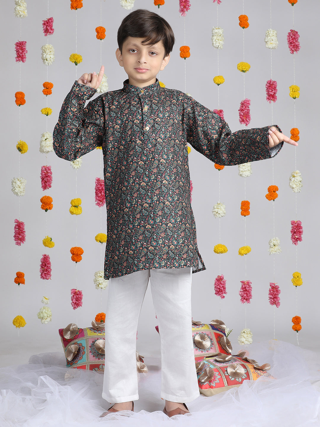 Cutiekins Boys Paisley Print Regular Kurta with Solid Pyjamas -Black & White