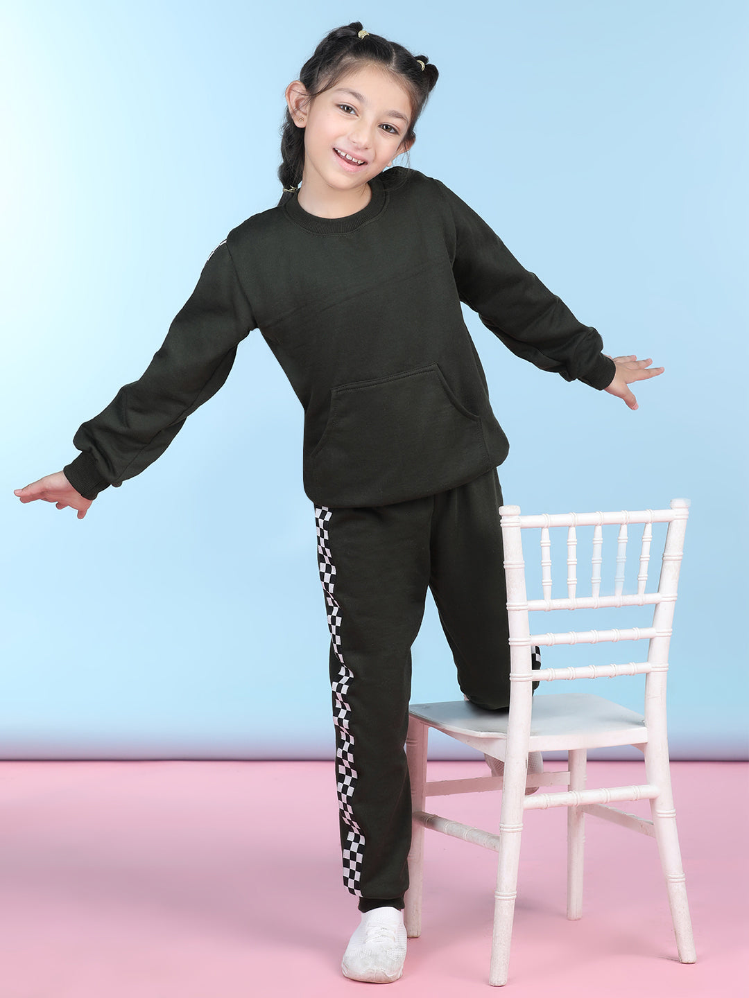 Cutiekins Girls Black & White Sweatshirt With Trackpant