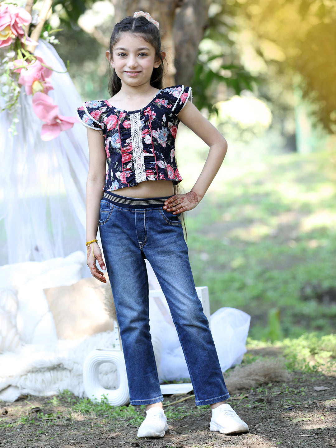 Cutiekins Round Neck Printed Crop Top-Navy Blue & Pink