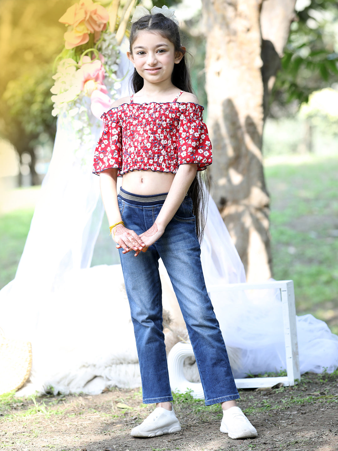 Cutiekins Shoulder Straps Printed Crop Top-Red & White