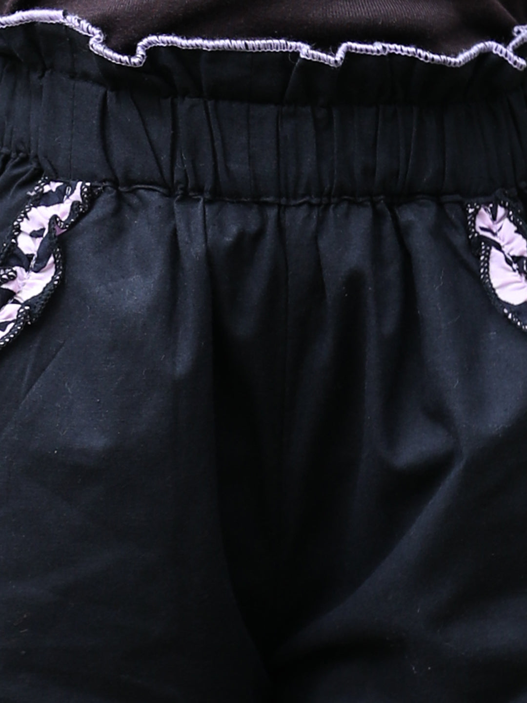 Cutiekins Solid Cotton Regular Shorts-Black & Pink