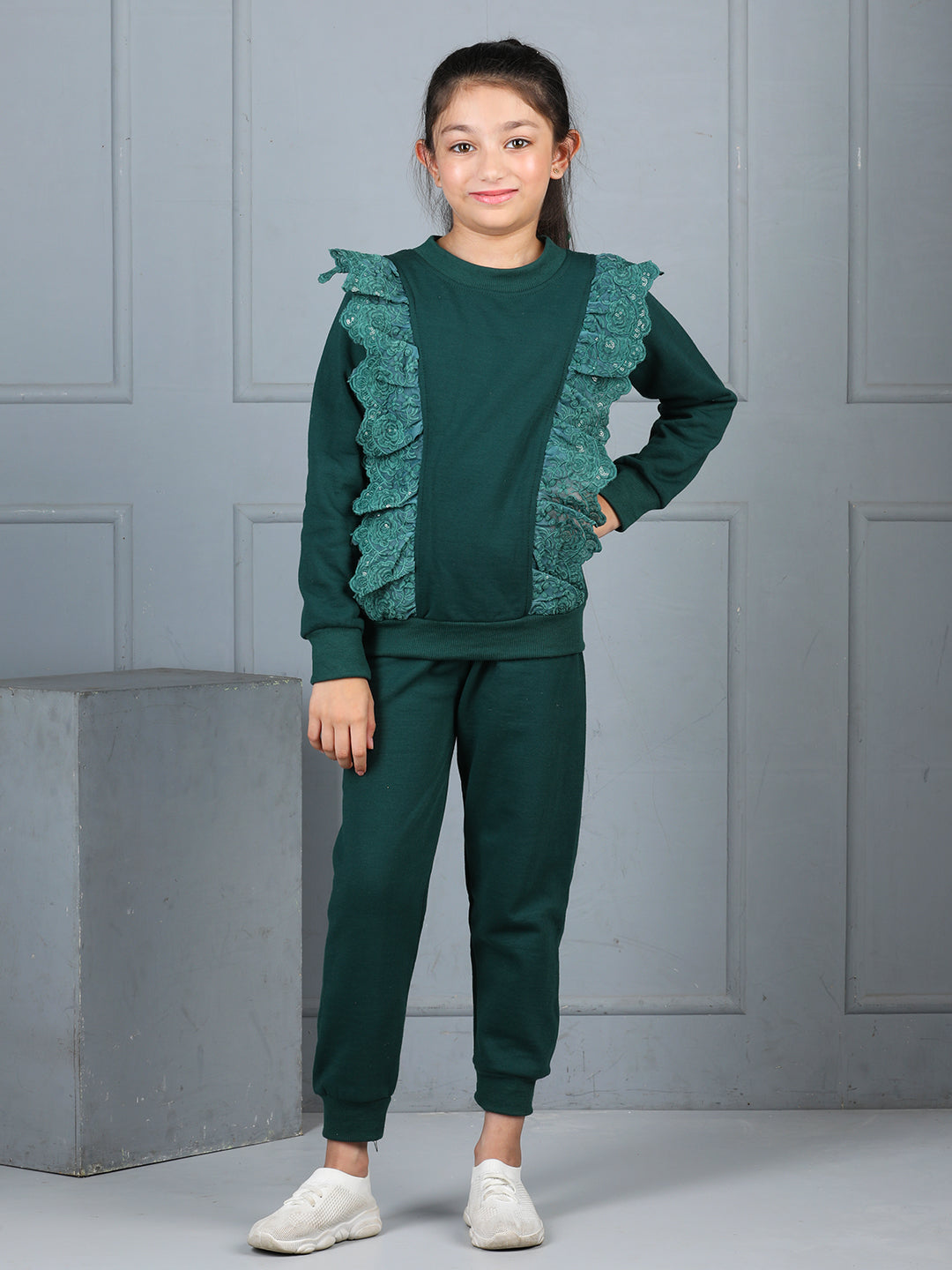 Cutiekins Girls Solid Embellished Cozy Tracksuit -Dark Green