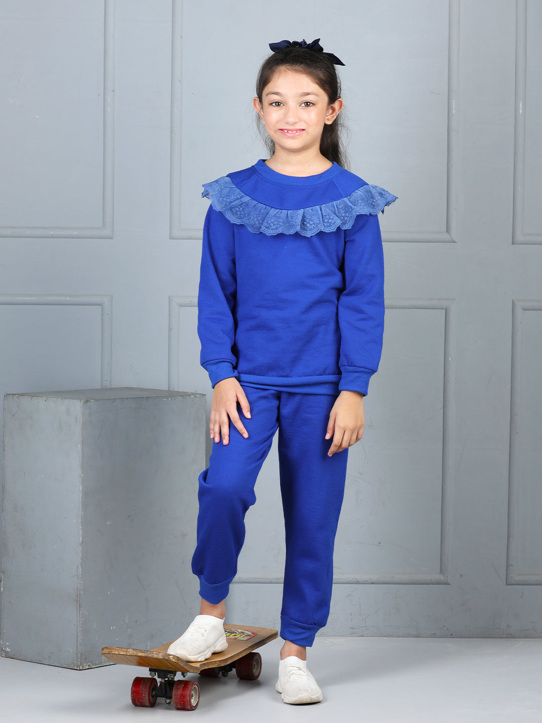 Cutiekins Girls Solid Embellished Cozy Fleece Tracksuit -Dark Blue