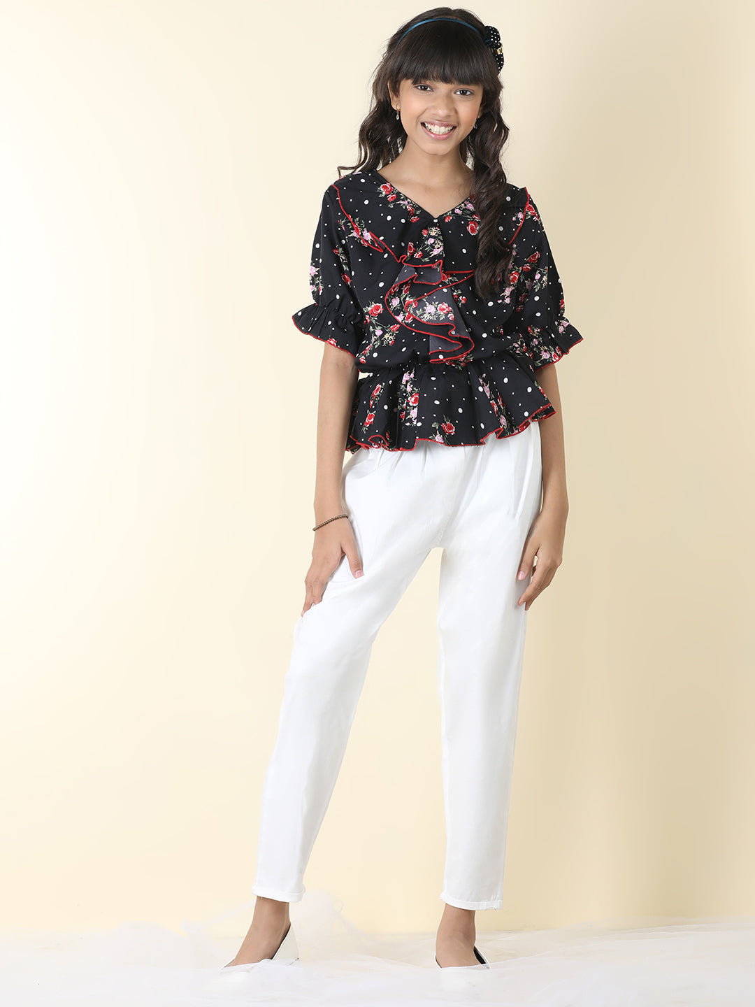 Cutiekins Girls V-Neck Printed Top With Solid Trouser -Black & White