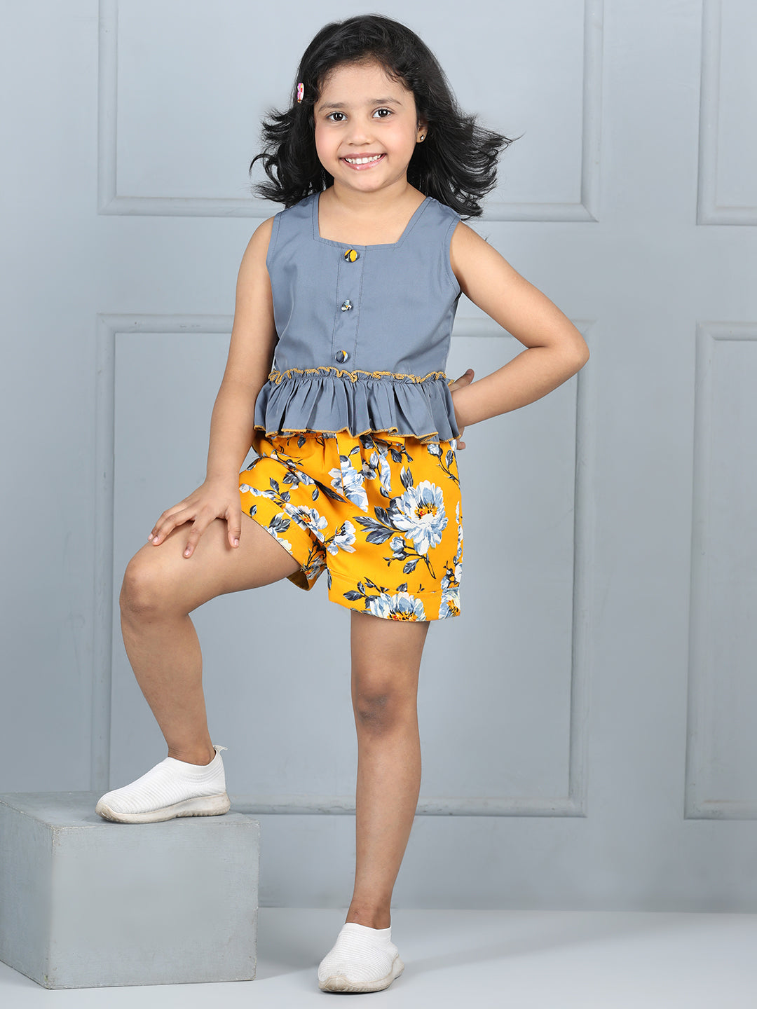 Cutiekins Girls Solid Embellished Top With Printed Shorts -Grey & Yellow