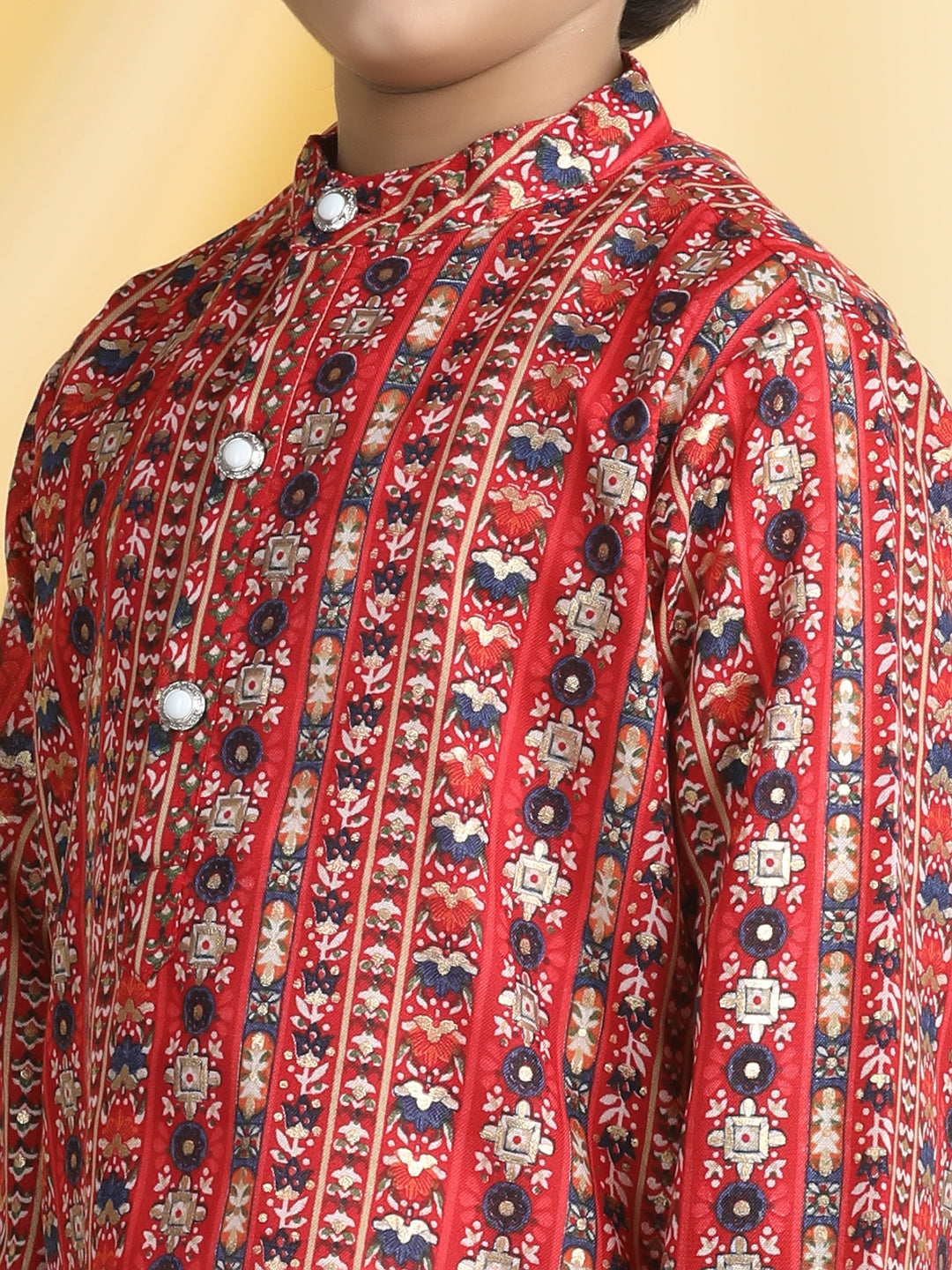 Cutiekins Boys Ethnic Motifs Print Mandarian Collar Kurta & Pajama Set -Maroon & White