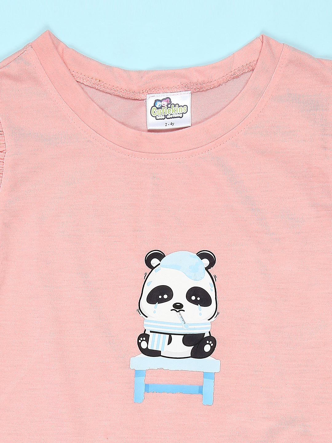 Cutiekins Girls Graphic Print T-Shirt With Solid Embellished Bow Short -Peach & Navy Blue