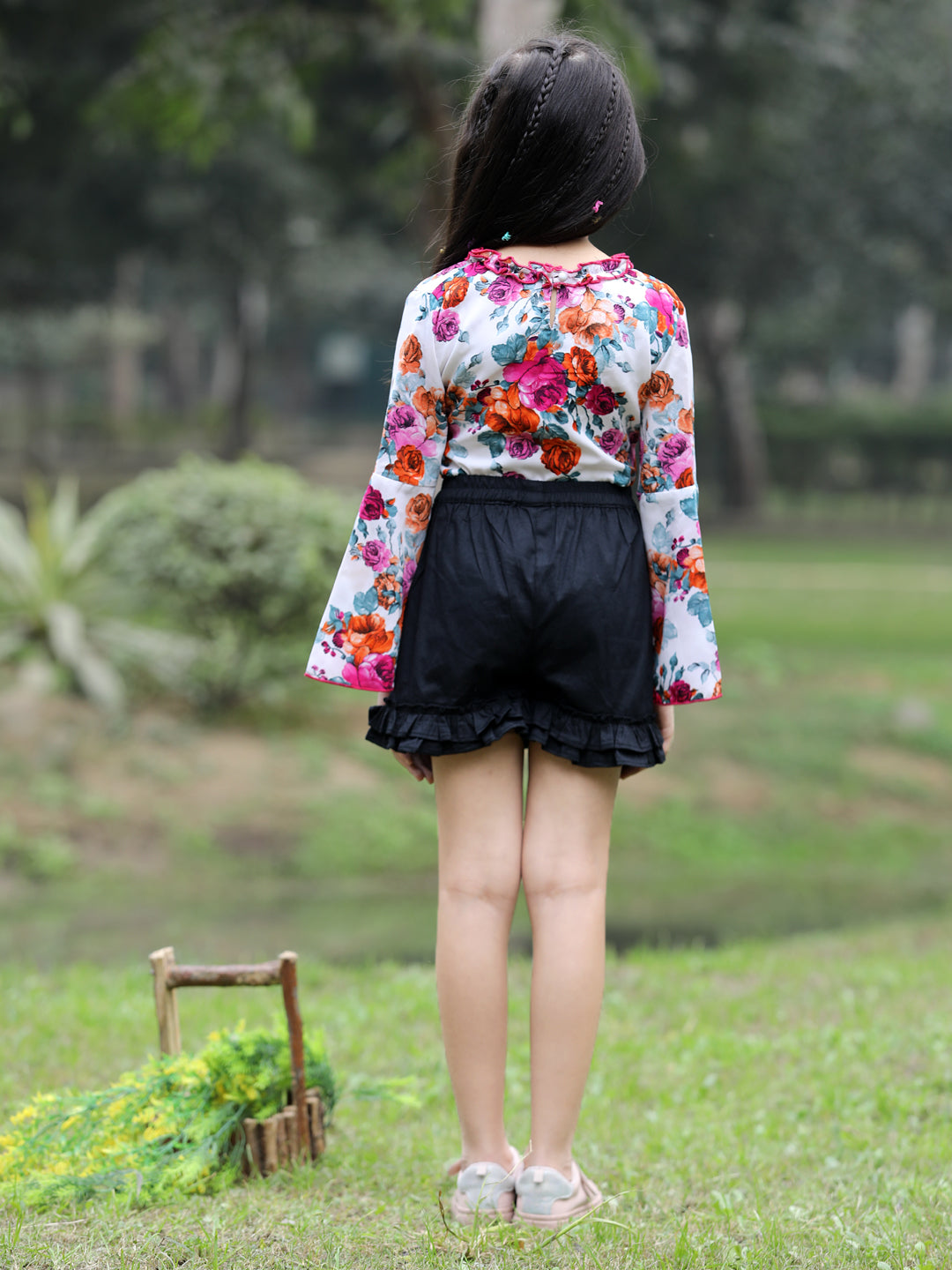 Cutiekins Printed Front Knot Top & Shorts Set -White & Black